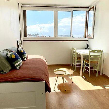 Charming Bright Sunny Studio In Belleville ปารีส ภายนอก รูปภาพ